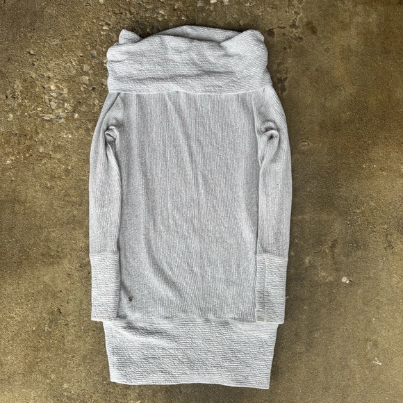 Lululemon Women's Along The Way Dress Heathered Core Ultra Light Grey Size Small - Picture 5 of 9